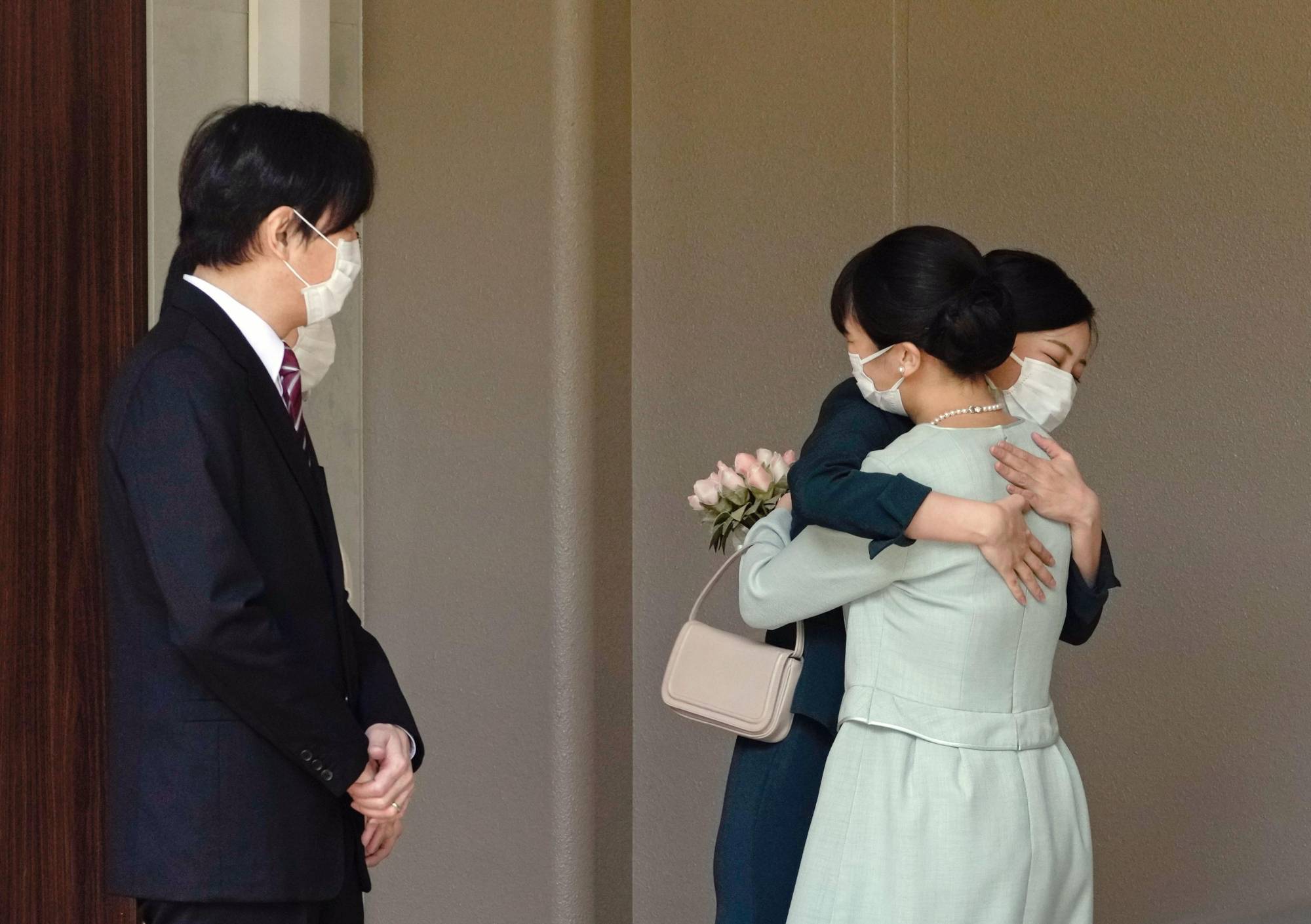 Putri Mako Menikah Setelah Drama Pertunangan Yang Berlarut